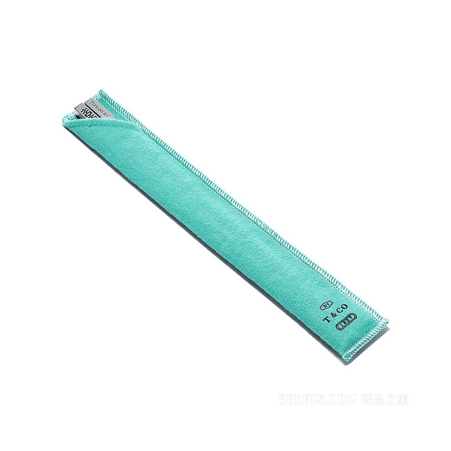 Everyday Objects 系列美国胡桃木及纯银筷子套装。