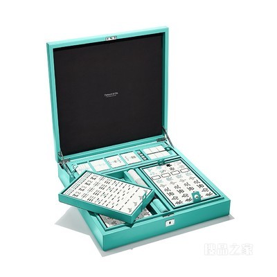 Everyday Objects 系列麻将牌，配 Tiffany Blue 蒂芙尼蓝色皮革收纳盒。