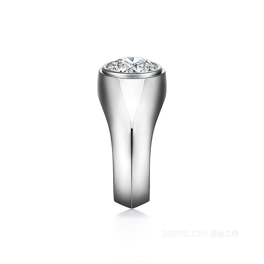 The Charles Tiffany® Setting 男士订婚钻戒