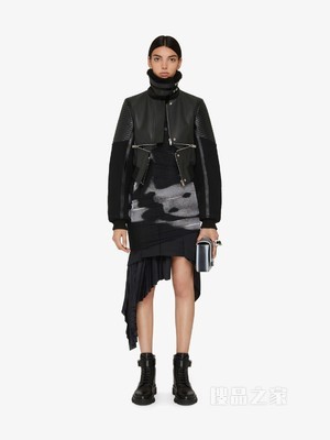 金属细节机车夹克