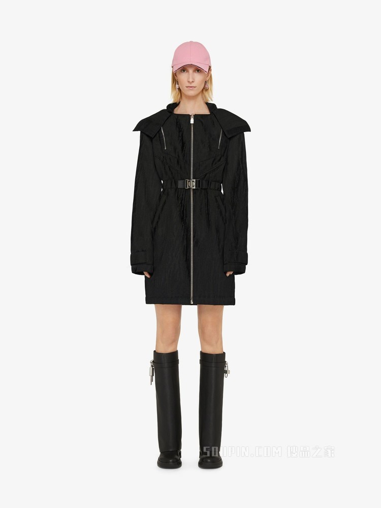 金属质感细节风衣