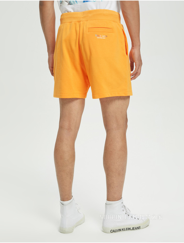 【彩虹系列】Calvin Klein 22春夏男士松紧腰纯棉印花LOGO短裤J321500