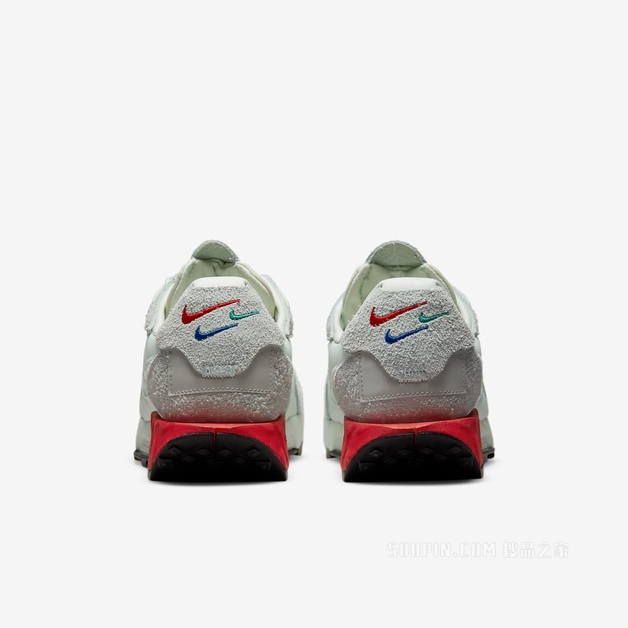 Nike Fontanka Waffle 女子运动鞋