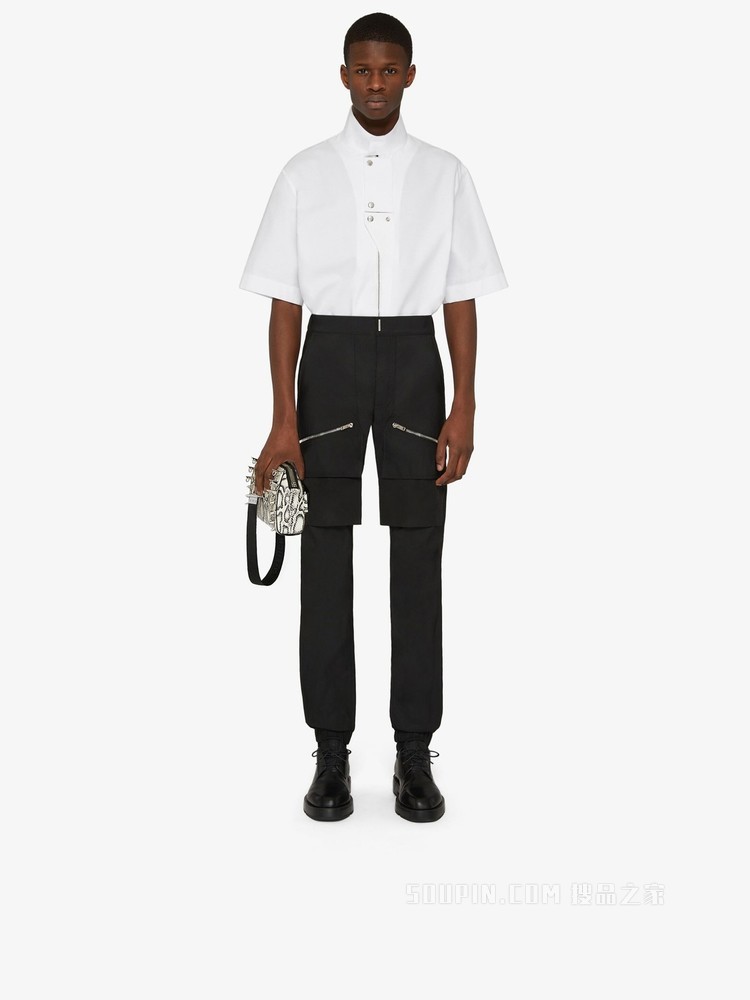 小号Antigona铆钉斜挎包