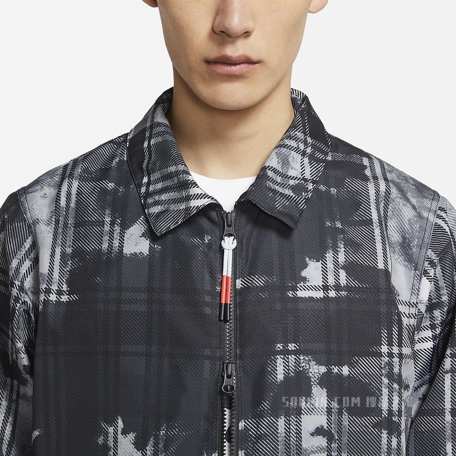 Kyrie Lightweight 男子印花夹克