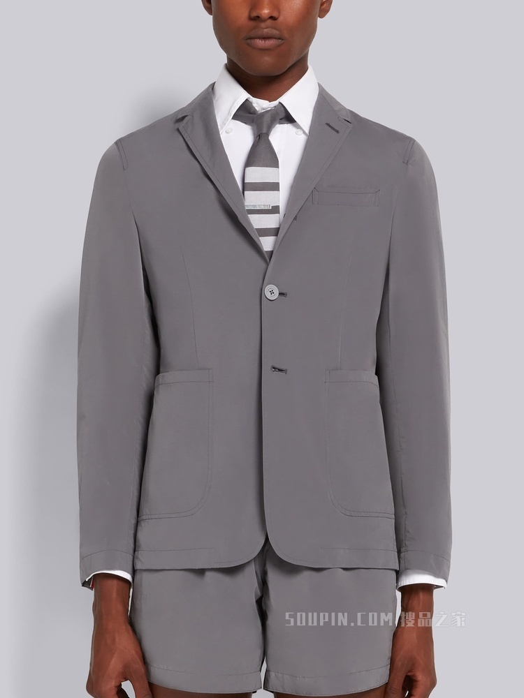 尼龙科技贴袋夹克