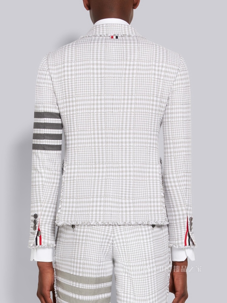 四条纹花呢高袖笼夹克