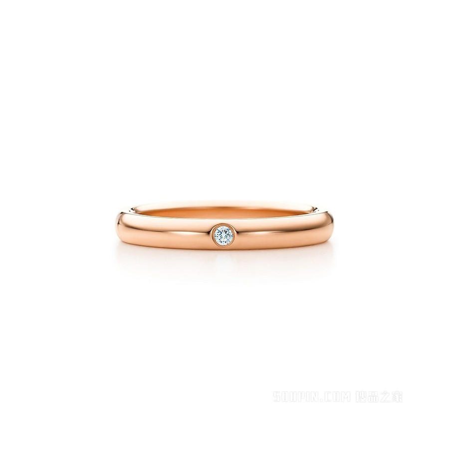 Elsa Peretti® 系列 18K 玫瑰金镶钻戒指，宽 3 毫米。
