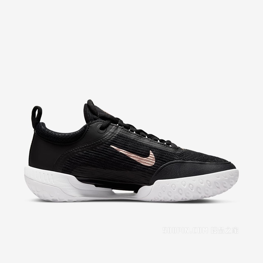 Nike Zoom Court NXT HC 女子硬地球场网球鞋