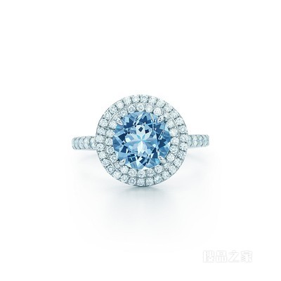 Tiffany Soleste 系列铂金镶嵌 0.70 克拉海蓝宝石和钻石戒指。