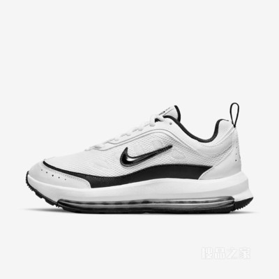 Nike Air Max AP 女子运动鞋