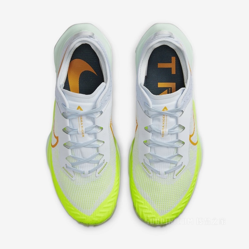 Nike Air Zoom Terra Kiger 8 男子跑步鞋
