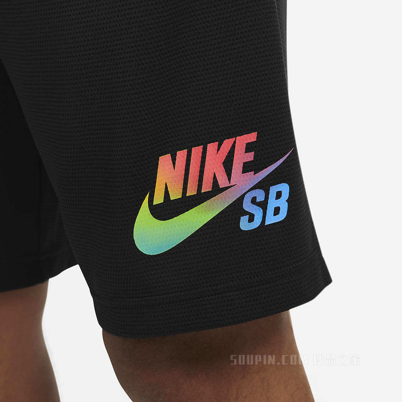 Nike BETRUE Sunday 男/女短裤