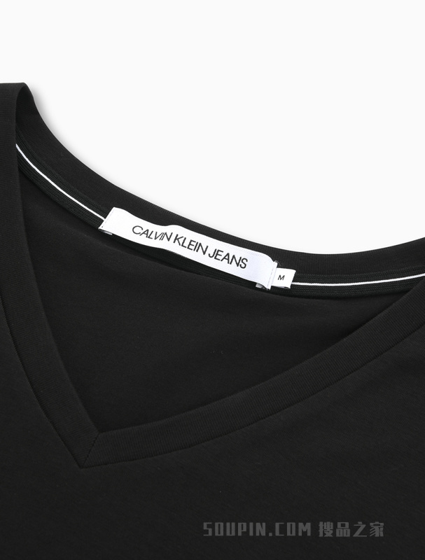 Calvin Klein 22春季新款男士简约休闲V领透气层叠LOGO短袖T恤ZM01866
