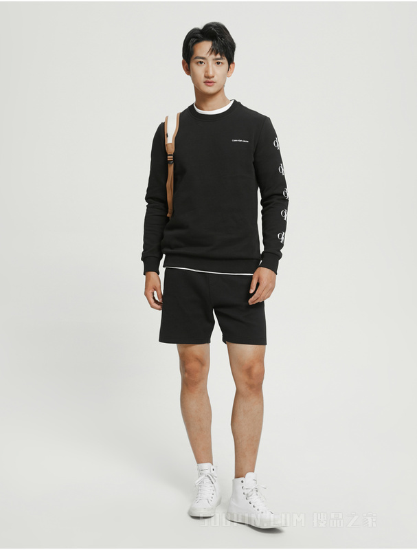 Calvin Klein 22春夏新品男士时尚圆领撞色LOGO印花加绒卫衣40DC435
