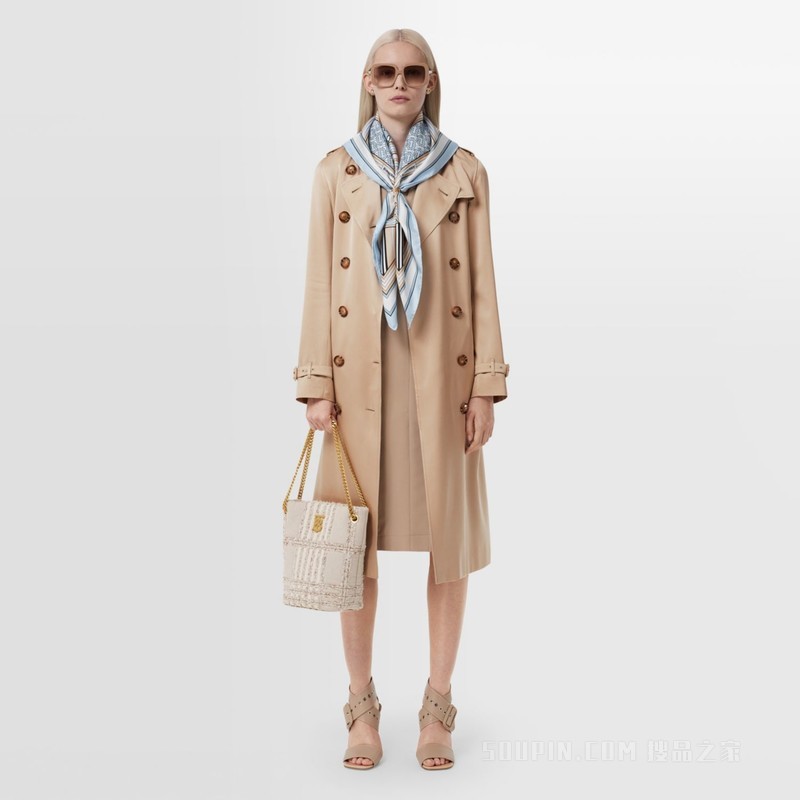 蒙太奇印花丝质方巾 (淡蓝色 / 开心果色)