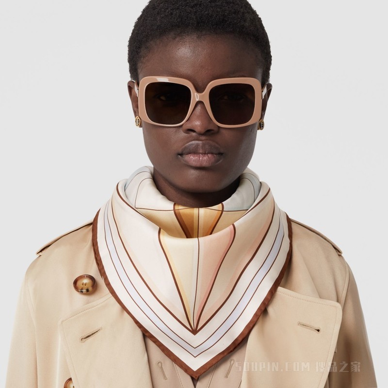 星辰印花丝质方巾 (桃红色)