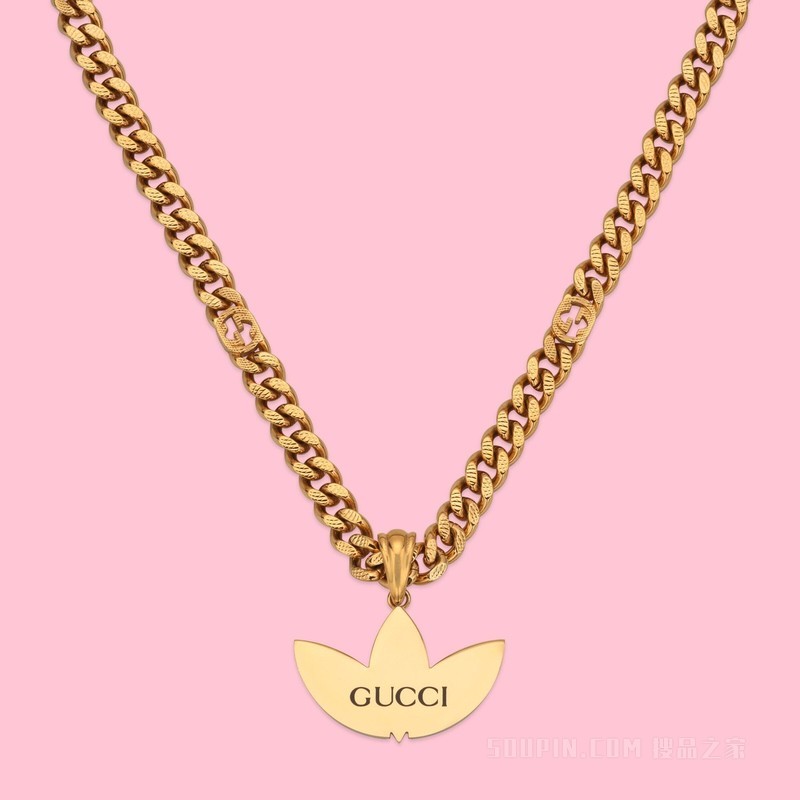 adidas x Gucci联名系列饰Trefoil吊坠马衔索链项链 黄金色调金属