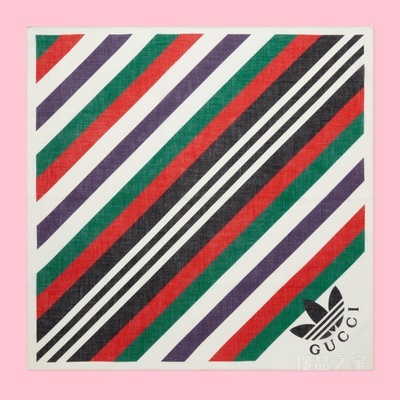 adidas x Gucci联名系列条纹印花棉质围巾 象牙白色和红色
