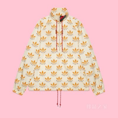 adidas x Gucci联名系列Trefoil印花夹克 象牙白色和棕色