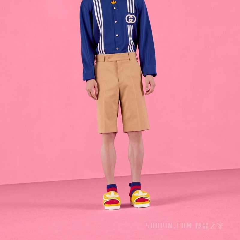 adidas x Gucci联名系列GG Trefoil提花短裤 米色