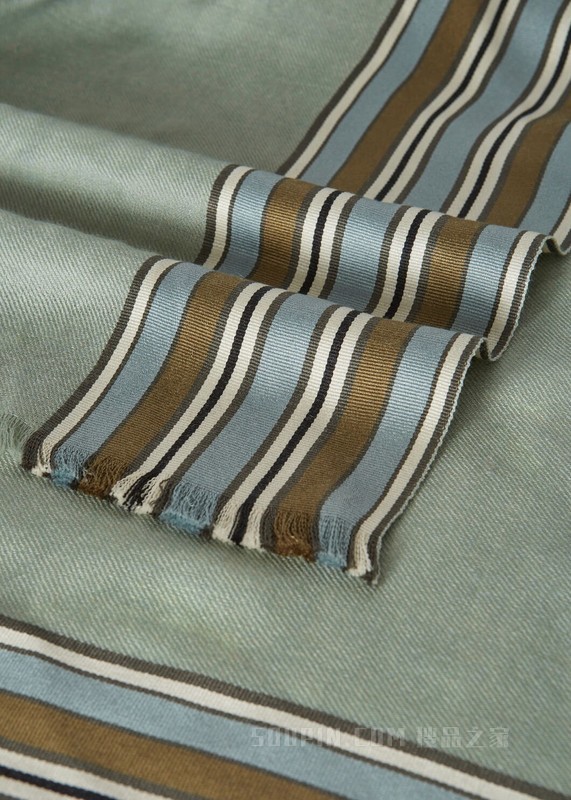 The Suitcase Stripe 斗篷 桑蚕丝, 羊绒