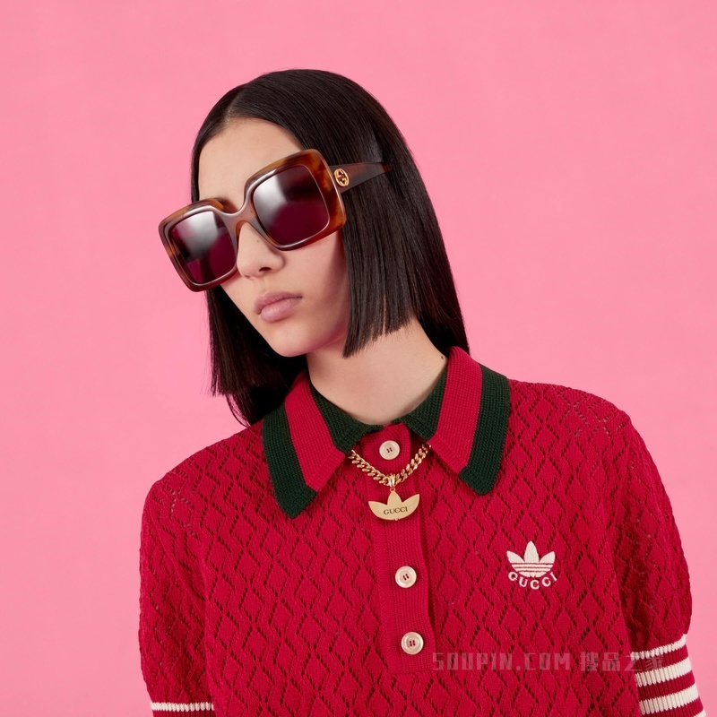 adidas x Gucci联名系列饰Trefoil吊坠马衔索链项链 黄金色调金属