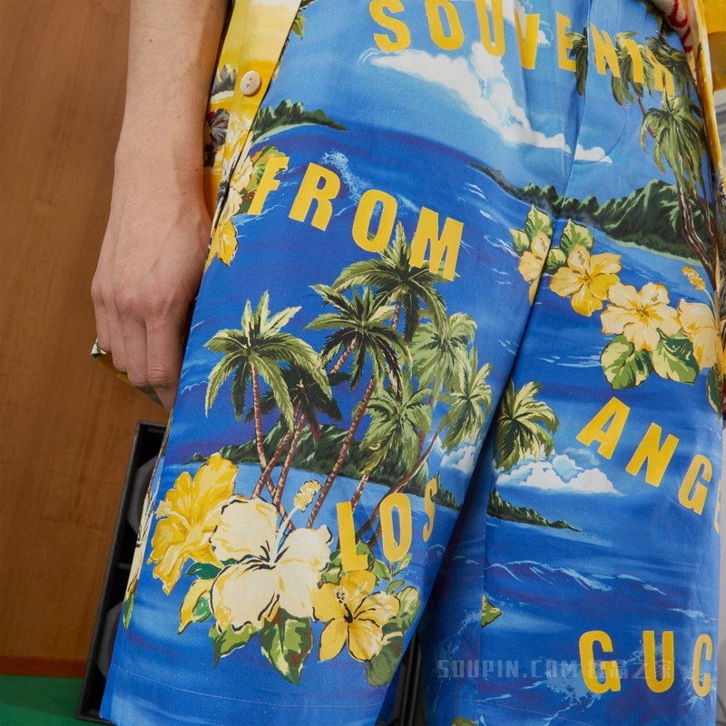 饰印花棉府绸短裤 蓝色和黄色