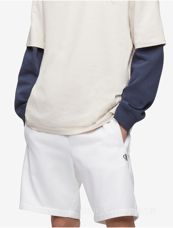 Calvin Klein 22春夏新款男士休闲纯棉圆领刺绣LOGO短袖T恤40HM229