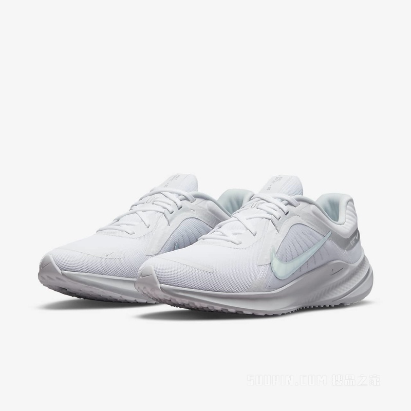 Nike Quest 5 女子跑步鞋