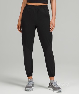 Lightweight WovenAir 女士运动裤