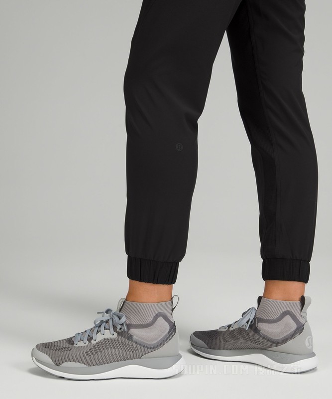 Lightweight WovenAir 女士运动裤