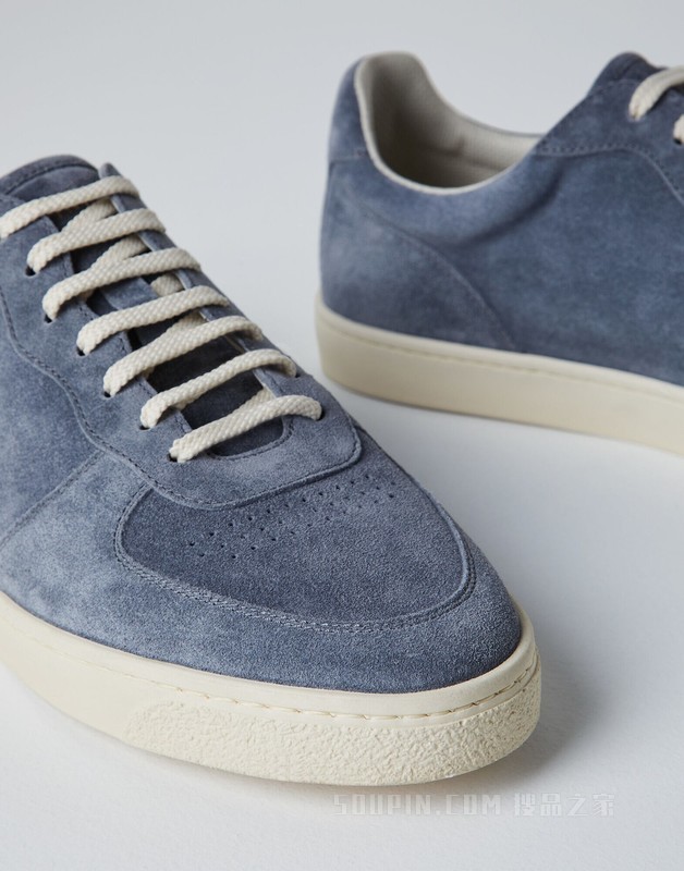 麂皮胶底鞋 水洗麂皮胶底鞋，天然橡胶鞋底