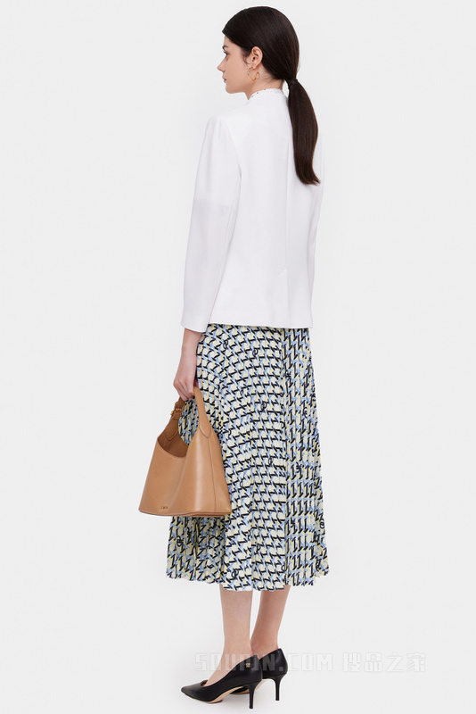 “韵律波点”系带装饰西装