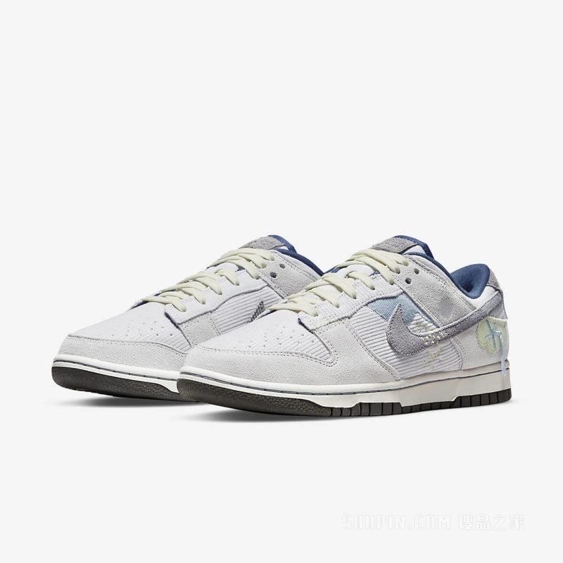 Nike Dunk Low 女子运动鞋