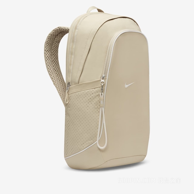 Nike Sportswear Essentials 双肩包