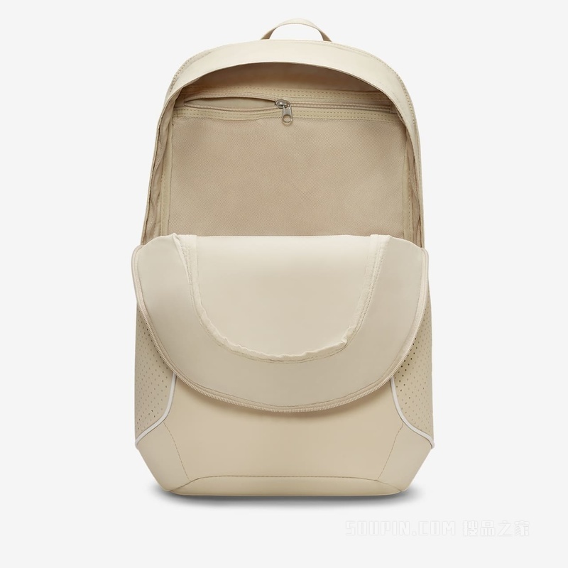Nike Sportswear Essentials 双肩包