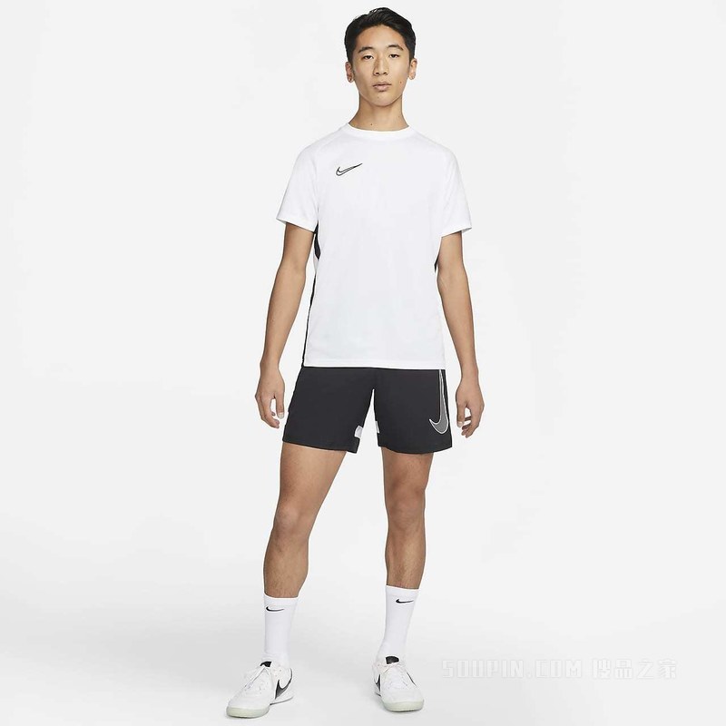 Nike Dri-FIT Academy 男子梭织足球短裤