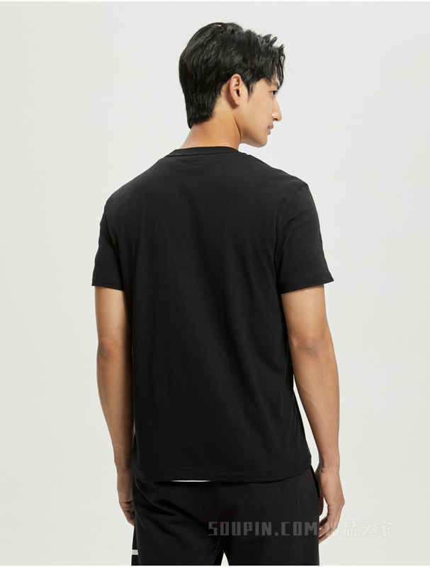 Calvin Klein 22春夏男士时尚圆领串标织带印花吸汗透气短袖T恤40HC212