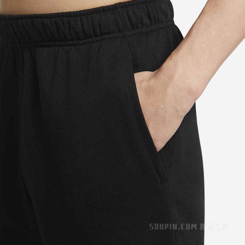 Nike Yoga Therma-FIT 男子短裤