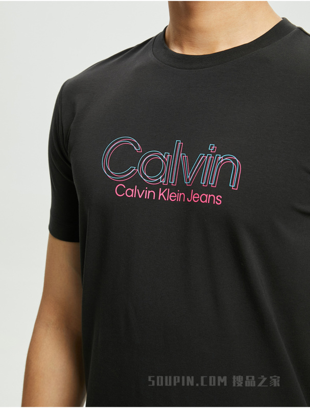 Calvin Klein 22初秋男士休闲线型叠印LOGO修身圆领透气短袖T恤J321529