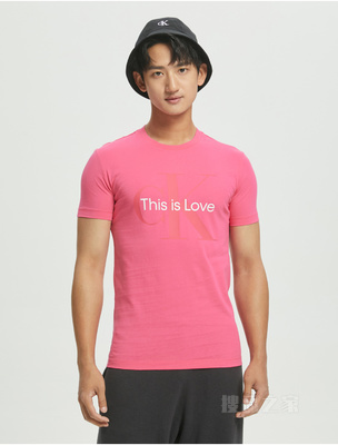 【彩虹系列】Calvin Klein 22春夏男士圆领纯棉字母印花短袖T恤J321488