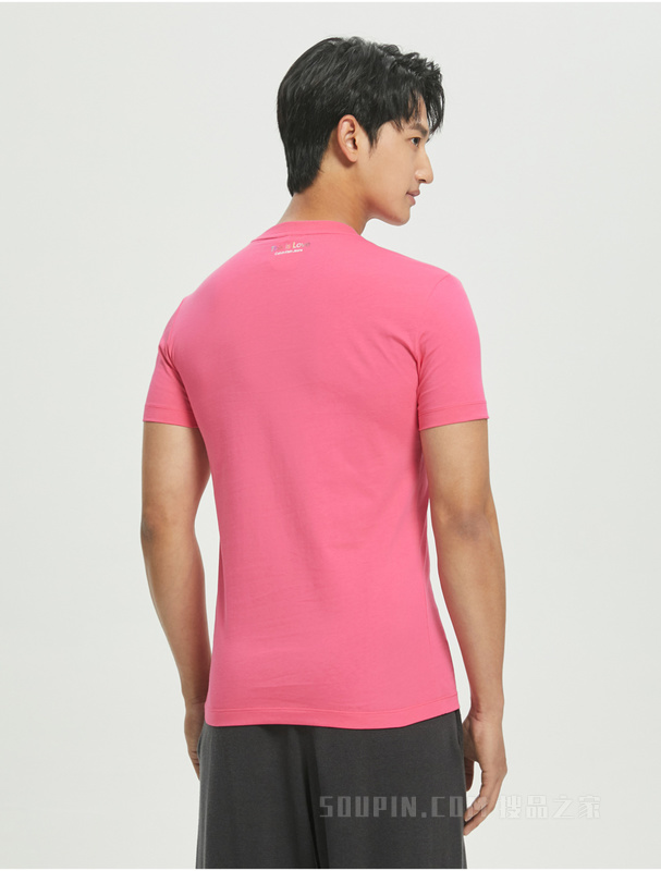 【彩虹系列】Calvin Klein 22春夏男士圆领纯棉字母印花短袖T恤J321488