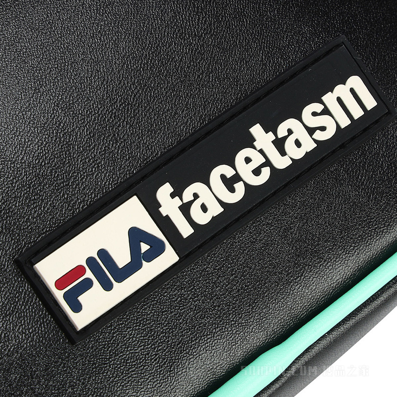 FILA X FACETASM联名男女同款挎包
