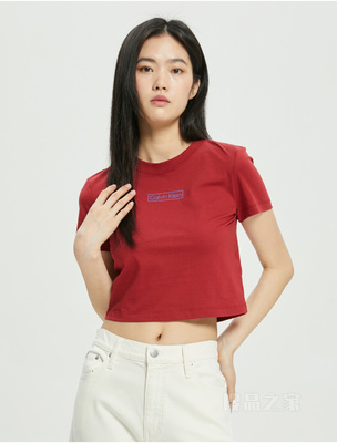 Calvin Klein 22春夏女士休闲短款圆领方框印花LOGO纯棉短袖T恤40WH120