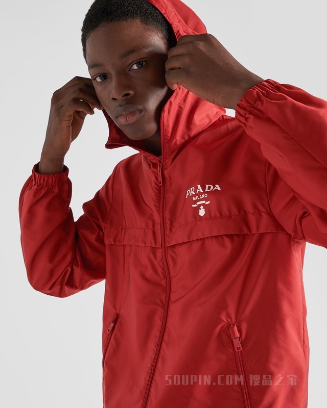 Re-Nylon 再生尼龙夹克