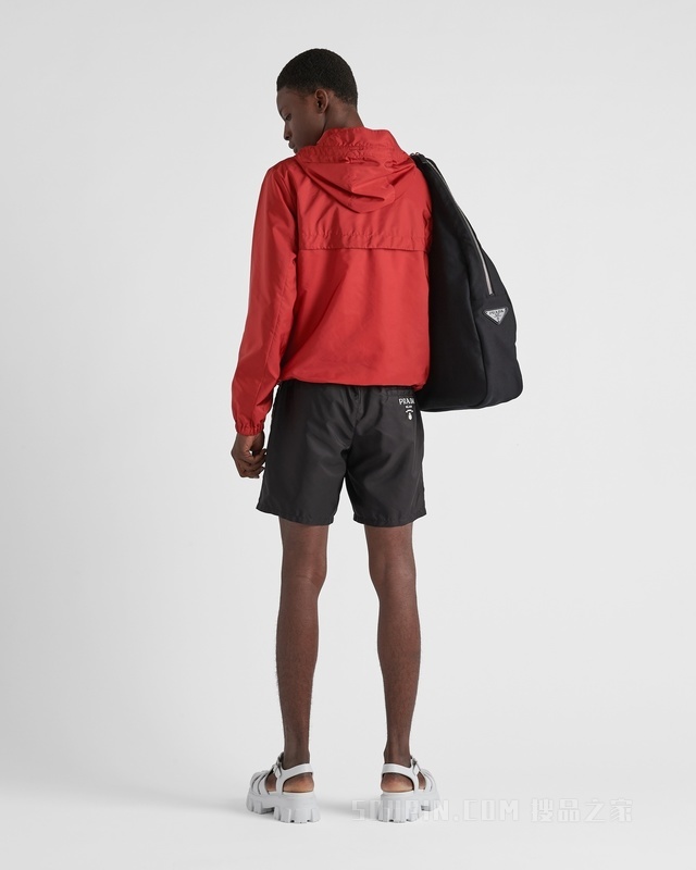 Re-Nylon 再生尼龙夹克