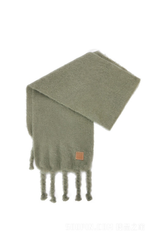 马海毛和羊毛围巾