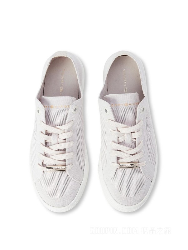 22新款早秋女装休闲运动鞋FW0FW06332