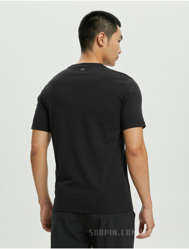 Calvin Klein 22春夏男士休闲几何印花简约LOGO圆领透气短袖T恤4MT2K139